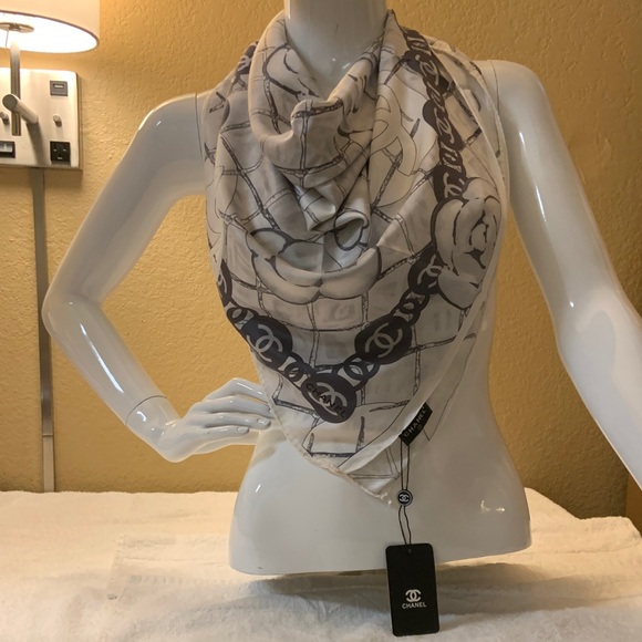 CHANEL Monochrome Floral Scarf - Picture 1 of 1
